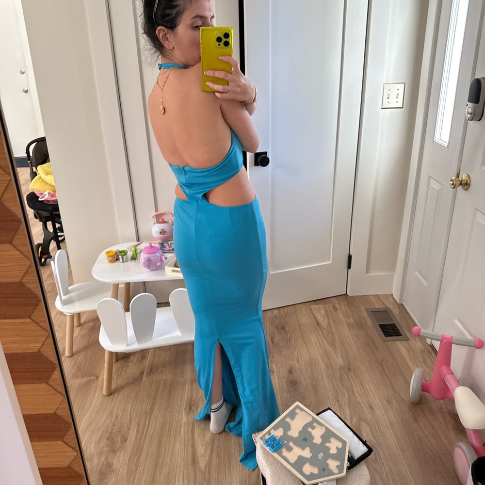 Retrofête Turquoise Cutout Halter Maxi Dress - Picture 2 of 6